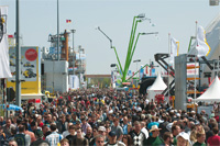 Небето над bauma 2010
